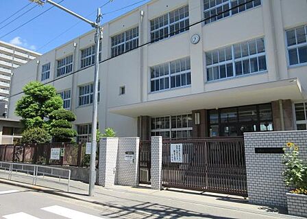 大阪市立今津中学校まで351m