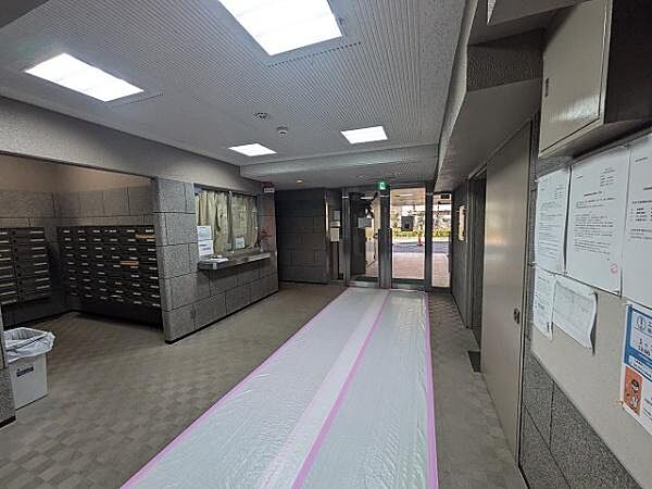 エントランスを拡大表示