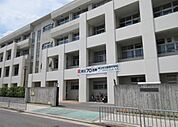 守口市立庭窪中学校まで380m