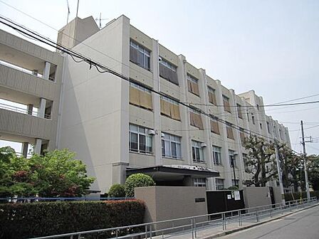 大阪市立今市中学校まで961m