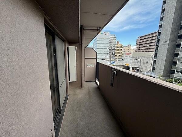 バルコニーを拡大表示