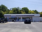 ローソン橿原川西町店まで1264m