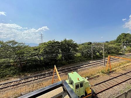 10階建ての3階部分、眺望良好です。