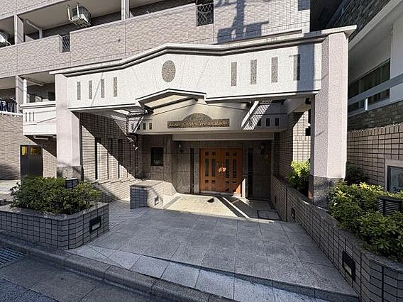 重厚感あるエン...