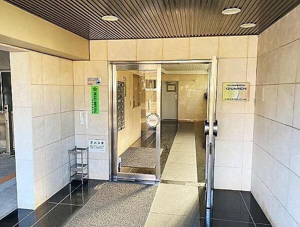 エントランスを拡大表示