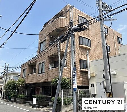 サミットストア桜店徒歩2分・ファミリーマート世田谷二丁目店徒歩1分！買い置きする必要なく、いつでもすぐにお買物できて便利♪