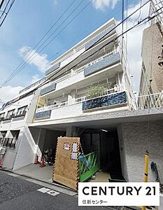 外観:鉄筋コンクリート地上7階建 4階部分 人気の代々木上原駅・徒歩2分の好立地! 小田急線「代々木八幡」駅徒歩9分 千代田線「代々木公園」駅徒歩10分 2021年6月大規模修繕工事実施済み! 外観:鉄筋コンクリート地上7階建 4階部分 人気の代々木上原駅・徒歩2分の好立地! 小田急線「代々木八幡」駅徒歩9分 千代田線「代々木公園」駅徒歩10分 2021年6月大規模修繕工事実施済み!