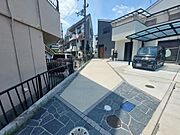 お車2台、駐車可能です！