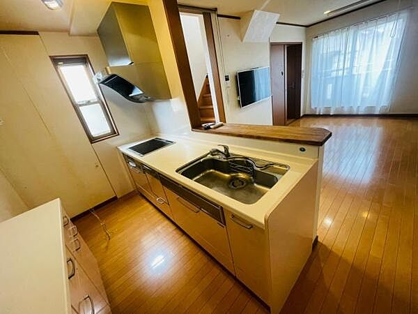 キッチンを拡大表示