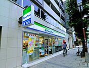 ファミリーマート栄二丁目店まで168m