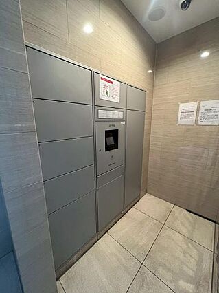 宅配ボックス