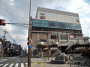 西友王寺店まで750m