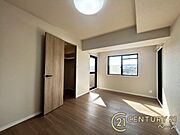 ■現地撮影写真■バルコニーに面した開放感のあるお部屋です！