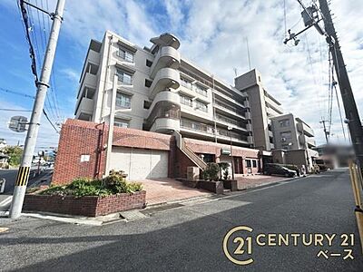 外観:■現地撮影写真■近鉄「橿原神宮前駅」徒歩6分!お気軽にお問い合わせください。 外観:■現地撮影写真■近鉄「橿原神宮前駅」徒歩6分!お気軽にお問い合わせください。
