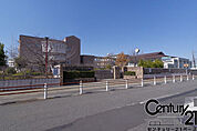 大和郡山市立郡山南中学校まで1000m