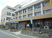 大和高田市立菅原小学校まで1600m