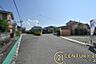 その他：■現地撮影写真■ 前面道路は5.8ｍ以上と広くゆったりしています！