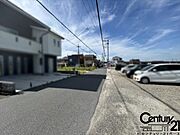 ■現地撮影写真■スーパー、コンビニなど商業施設が徒歩圏内に近接！