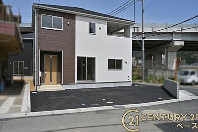 外観:■≪同仕様写真≫■制震装置(SAFE365)搭載!制震+耐震の地震に強い安心の邸宅!お気軽にお問い合わせ下さい!■■ペアガラス使用で結露の心配もありません!■ 外観:■≪同仕様写真≫■制震装置(SAFE365)搭載!制震+耐震の地震に強い安心の邸宅!お気軽にお問い合わせ下さい!■■ペアガラス使用で結露の心配もありません!■