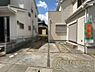 駐車場：■現地撮影写真■駐車スペースゆったり2台分完備！