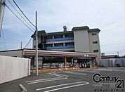 セブンイレブン大和高田三倉堂南店まで306m