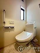 ■現地撮影写真■1・2階ともに清潔感ある綺麗なお手洗を完備！