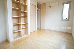 子供部屋の画像