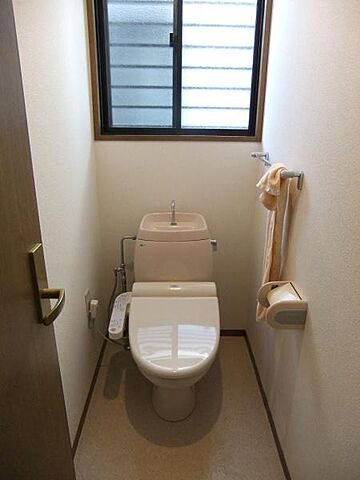 トイレ 彦根市西今町