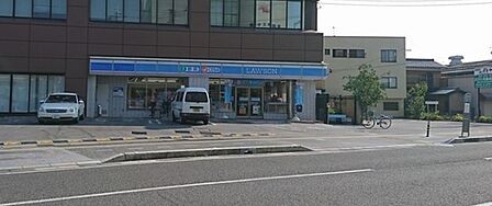 ローソン彦根郵便局前店まで588m