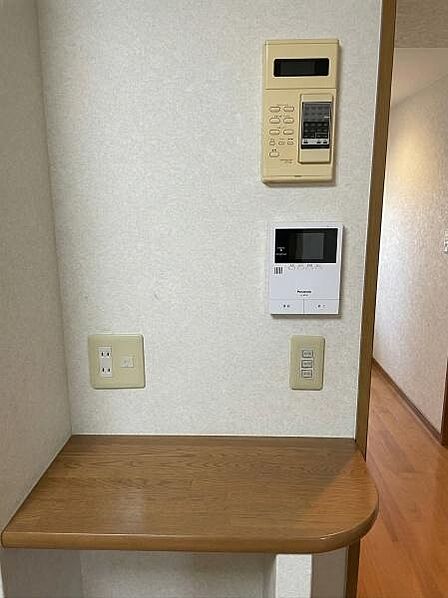 ※本物件は居住中のため掲載写真はAI加工により家具・小物を消去しています。実際の室内状況とは異なる場合があります。現況を優先とします。