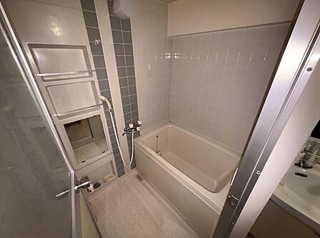 ※掲載写真はAI処理により家具・小物を消去しています。実際の室内状況とは異なる場合があります。現況を優先とします。