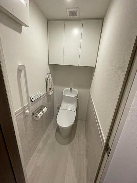 トイレを拡大表示