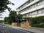 泉大津市立小津中学校まで463m