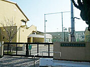 岸和田市立春木小学校まで685m