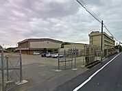泉佐野市立第三中学校まで1633m