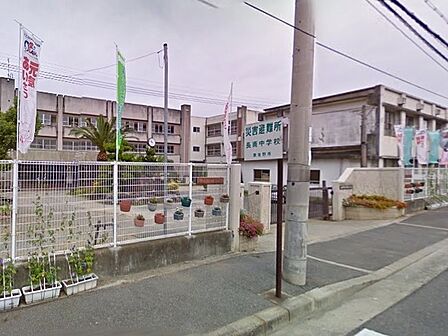 泉佐野市立長南中学校まで1071m