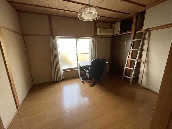 洋室