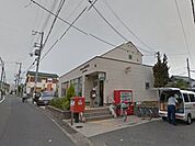 岸和田小松里郵便局まで856m