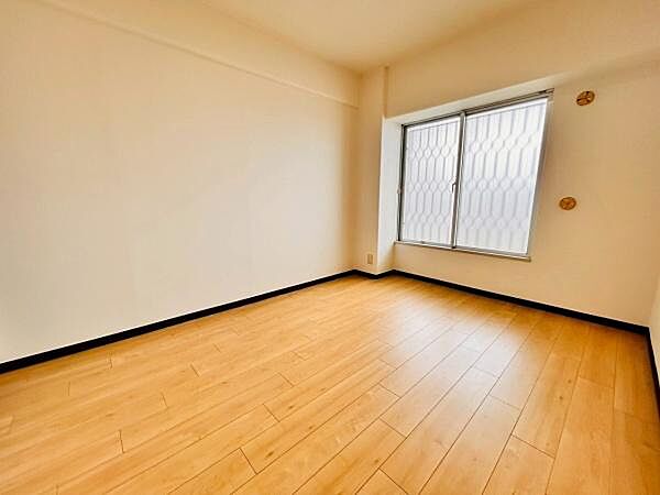 洋室を拡大表示
