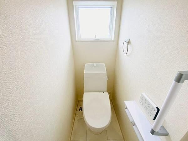 トイレを拡大表示