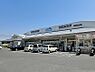 周辺：ウエルシア和泉鶴山台店まで557m