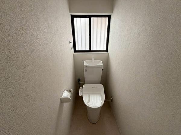 トイレを拡大表示