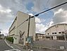 周辺：高石市立高石小学校まで606m
