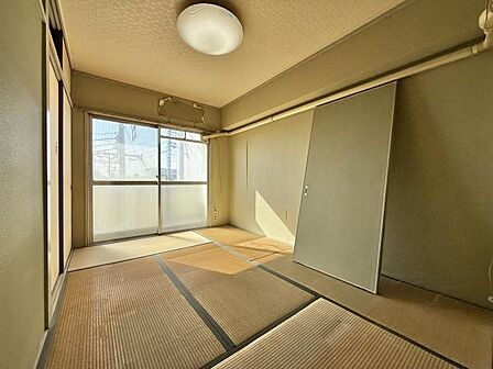 本を読んだり趣味の時間を楽しんだり家の中でひとり静かになれる空間(^o^)