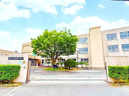 堺市立金岡南中学校まで1060m