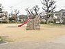 周辺：新在家町公園まで240m