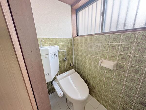 トイレを拡大表示