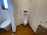 トイレ：2階にもトイレがあります。1階にわざわざ降りなくて済むので重宝しますよ♪