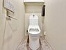 トイレ：節水型でエコなトイレには、今では当たり前のウォシュレット付き。便座を温める機能もついていて、居心地良くてトイレから出られなくなるかも！