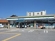 ファミリーマート米原駅西店まで276m